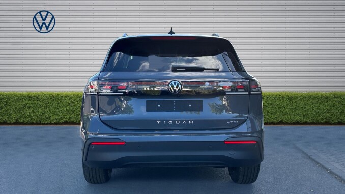 Volkswagen Tiguan 1.5 eTSI Match 5dr DSG Petrol Estate - Image 8